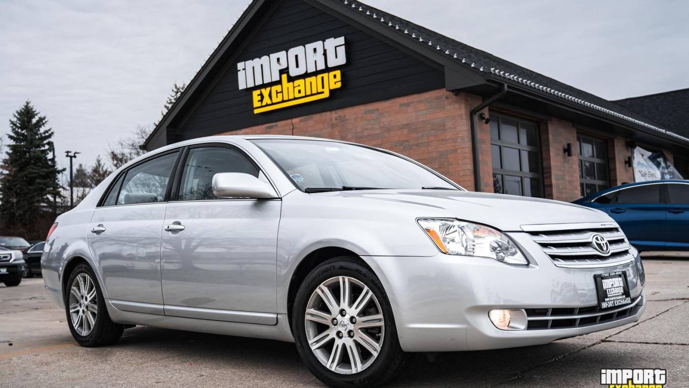 2007 Toyota Avalon XL — Sedan — 64,041 mi — Mokena, IL