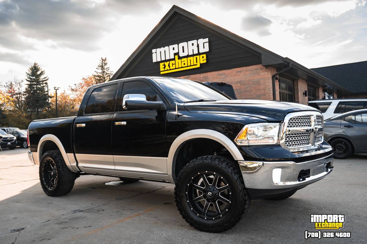 2015 Ram 1500 Laramie — Pickup Truck — 120,505 mi — Mokena, IL