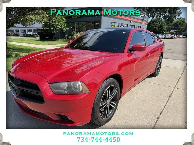 2014 Dodge Charger SXT — Sedan — 120,106 mi — Livonia, MI