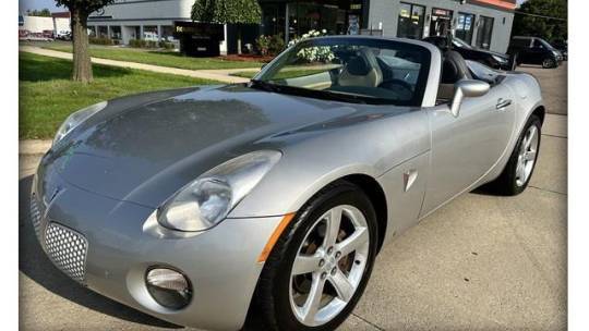 2006 Pontiac Solstice Base — Convertible — 56,798 mi — Livonia, MI