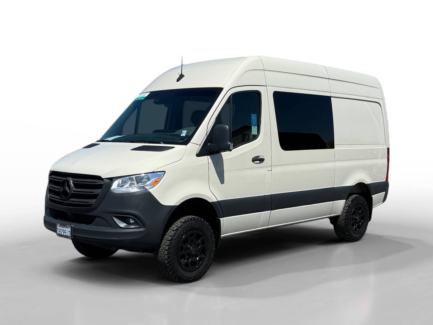2021 Mercedes-Benz Sprinter Crew Van 2500 — Passenger Van — 19,199 mi — San Jose, CA