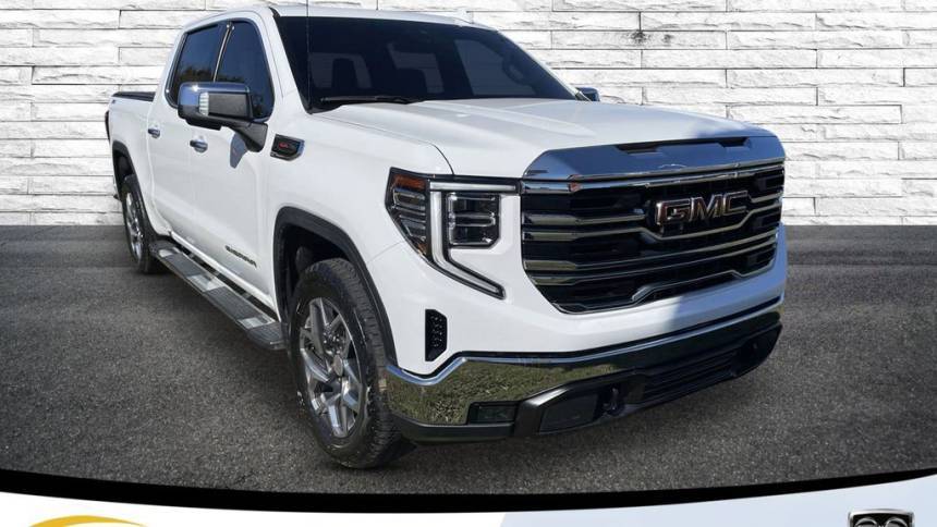2022 GMC Sierra 1500 SLT — Pickup Truck — 38,088 mi — Fayetteville, TN