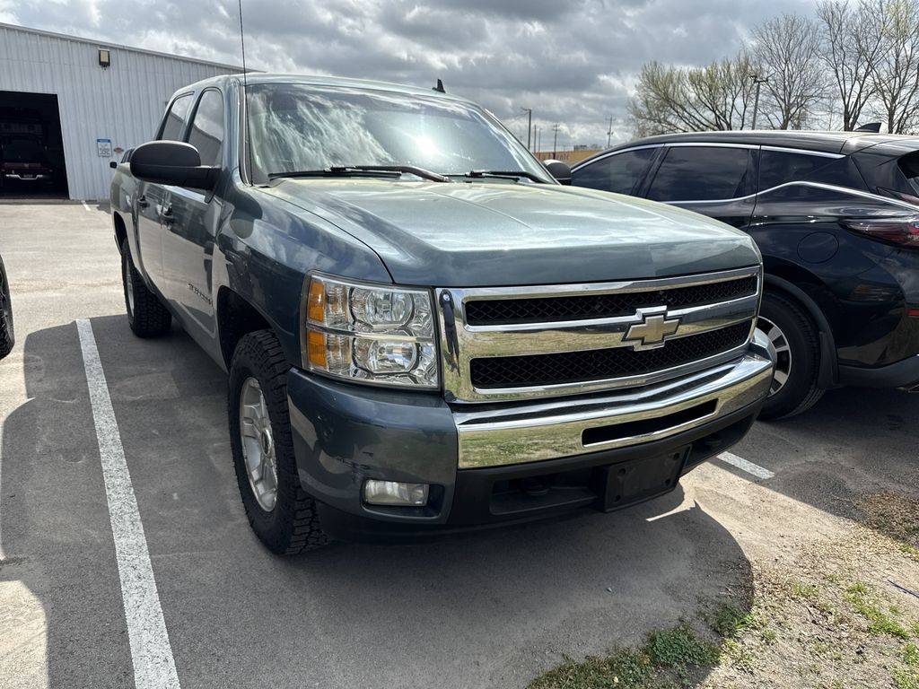 2009 Chevrolet Silverado 1500 LT — Pickup Truck — 156,737 mi — Fayetteville, TN