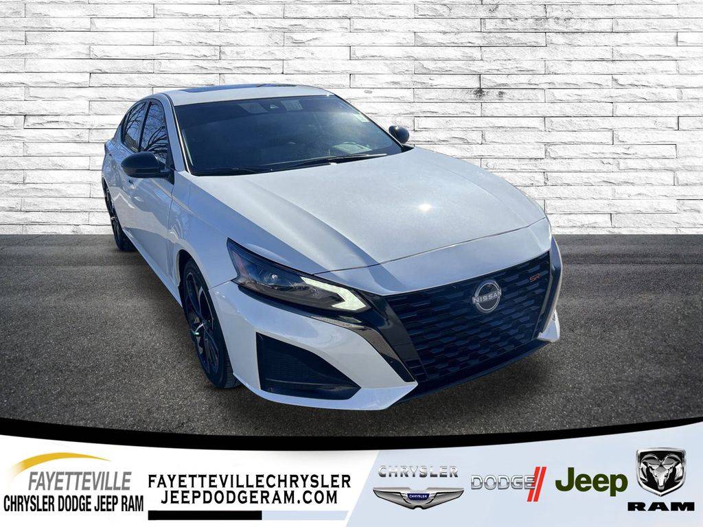 2023 Nissan Altima SR — Sedan — 64,301 mi — Fayetteville, TN