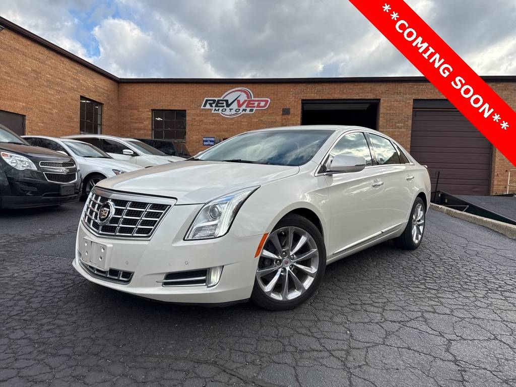 2013 Cadillac XTS Luxury — Sedan — 68,028 mi — Addison, IL