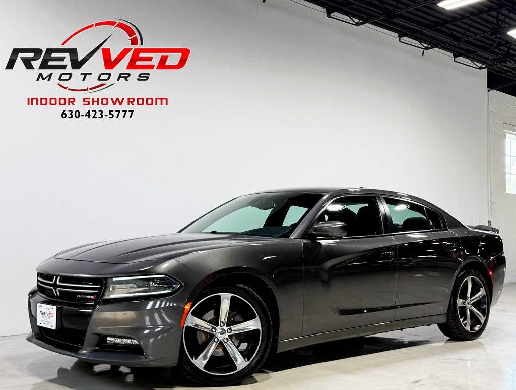 2017 Dodge Charger SXT — Sedan — 159,884 mi — Addison, IL