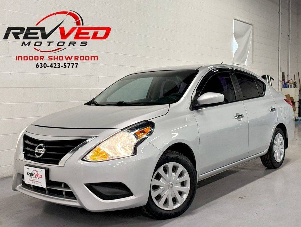 2015 Nissan Versa 1.6 SV — Sedan — 115,653 mi — Addison, IL