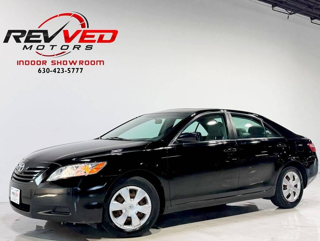 2009 Toyota Camry SE — Sedan — 111,270 mi — Addison, IL