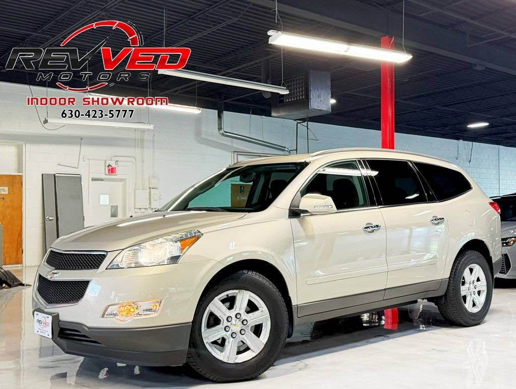2011 Chevrolet Traverse LT — SUV — 157,596 mi — Addison, IL