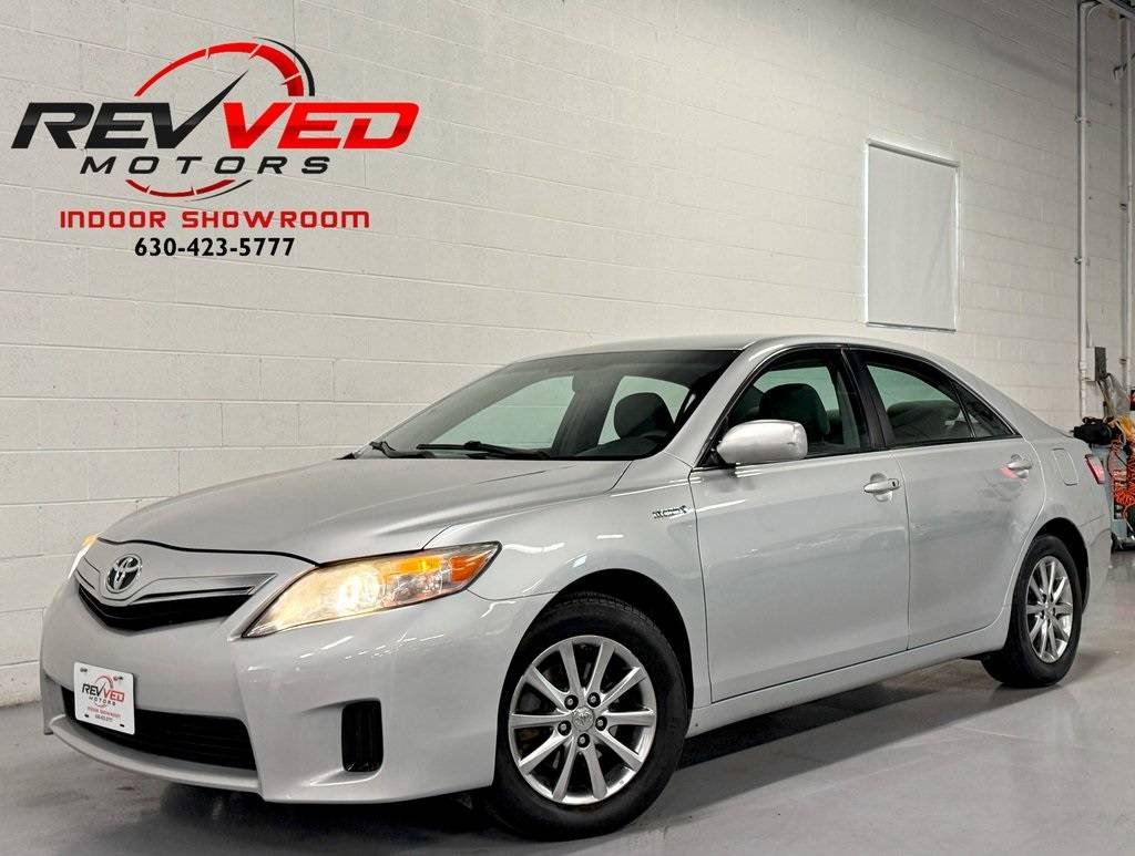 2010 Toyota Camry Hybrid — Sedan — 198,450 mi — Addison, IL
