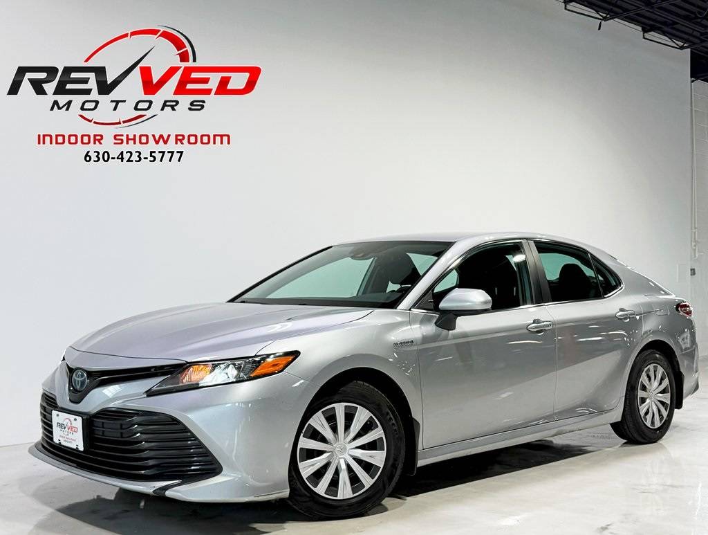 2020 Toyota Camry Hybrid LE — Sedan — 203,456 mi — Addison, IL