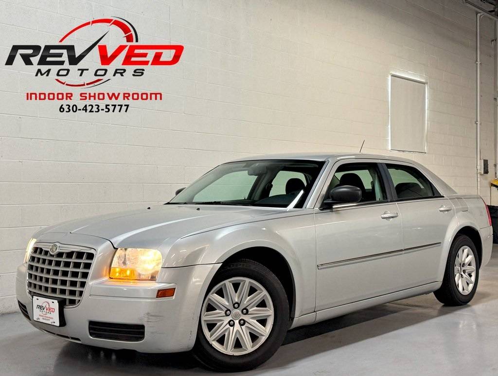2008 Chrysler 300 LX — Sedan — 121,011 mi — Addison, IL