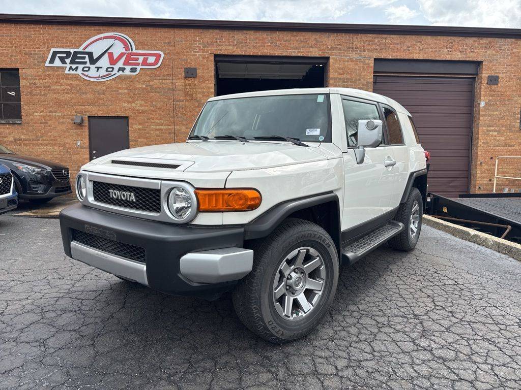 2014 Toyota FJ Cruiser Base