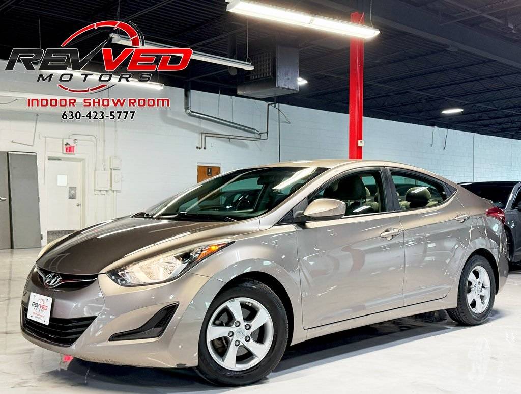 2014 Hyundai Elantra SE — Sedan — 108,700 mi — Addison, IL