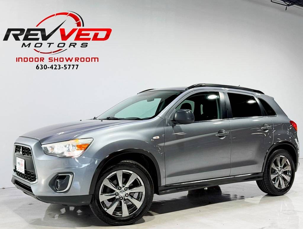 2013 Mitsubishi Outlander Sport LE — SUV — 152,782 mi — Addison, IL