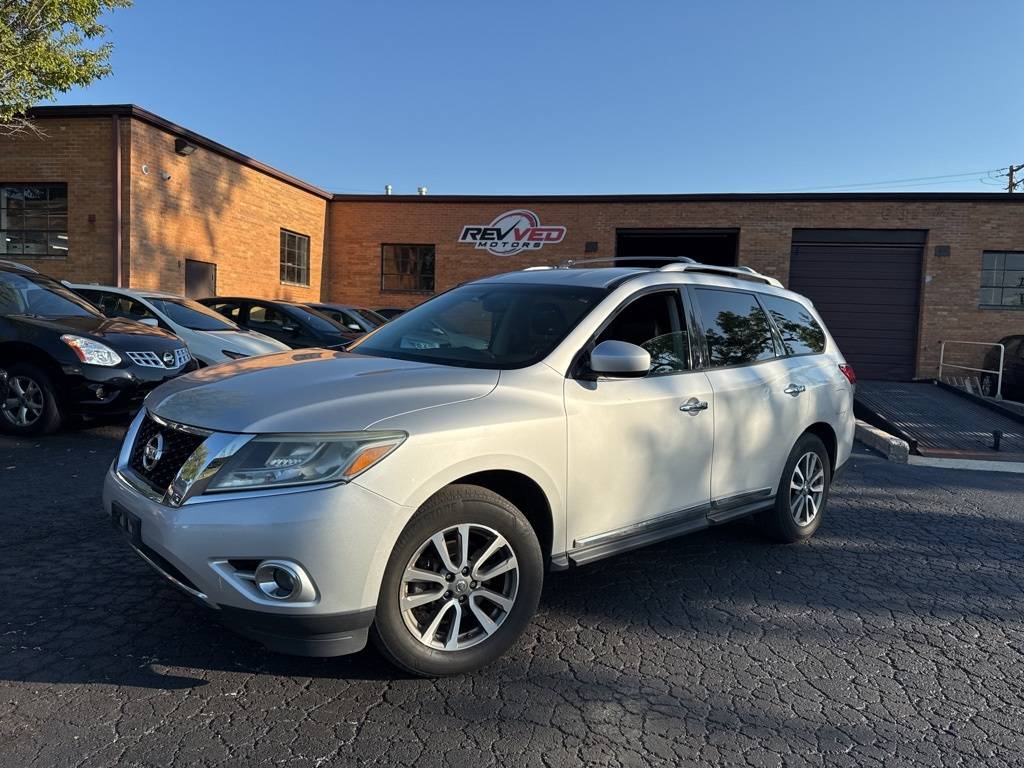 2013 Nissan Pathfinder SL — SUV — 170,269 mi — Addison, IL