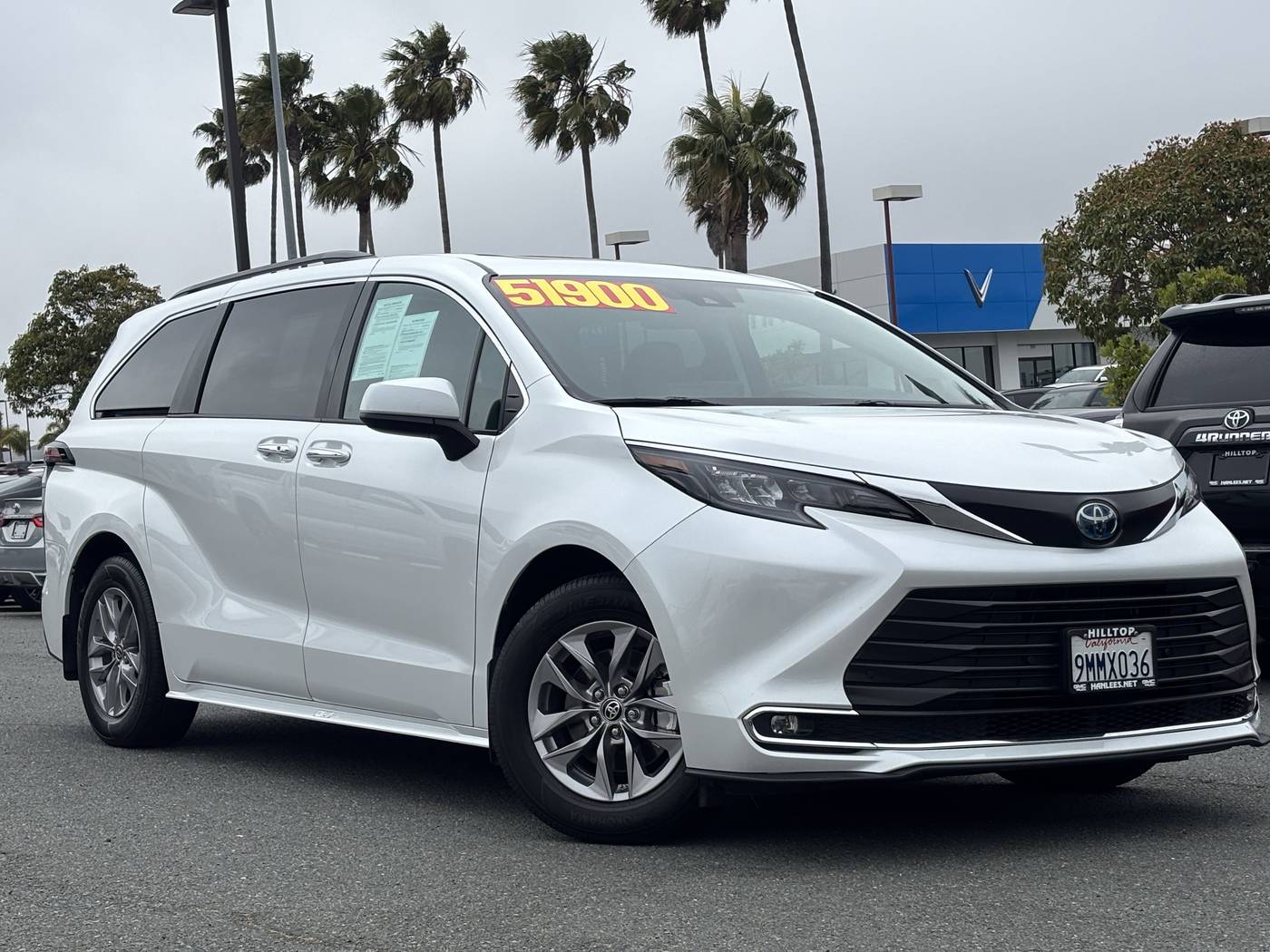 2024 Toyota Sienna XLE — Minivan — 28,109 mi — Richmond, CA