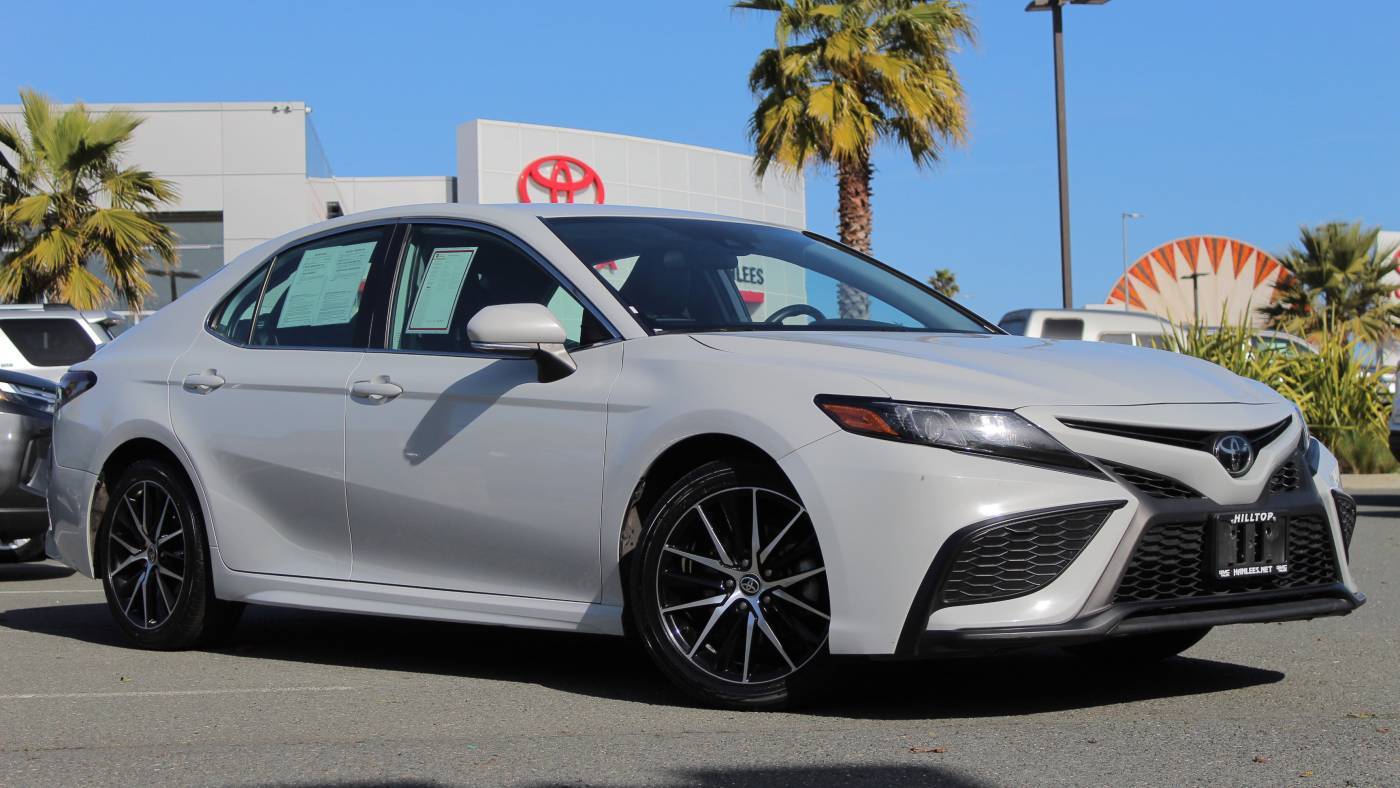 2023 Toyota Camry SE — Sedan — 61,604 mi — Richmond, CA