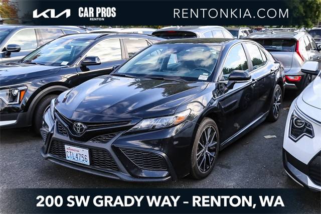 2023 Toyota Camry SE — Sedan — 62,632 mi — Renton, WA