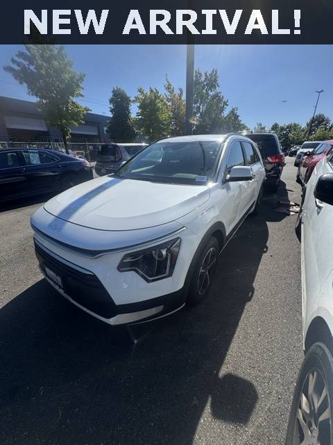 2023 Kia Niro Hybrid EX — SUV — 32,004 mi — Renton, WA