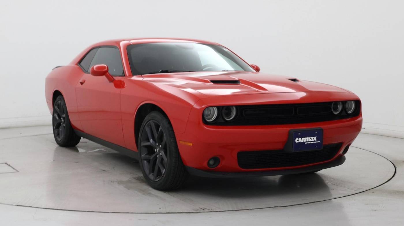2020 Dodge Challenger SXT — Coupe — 74,335 mi — Bakersfield, CA