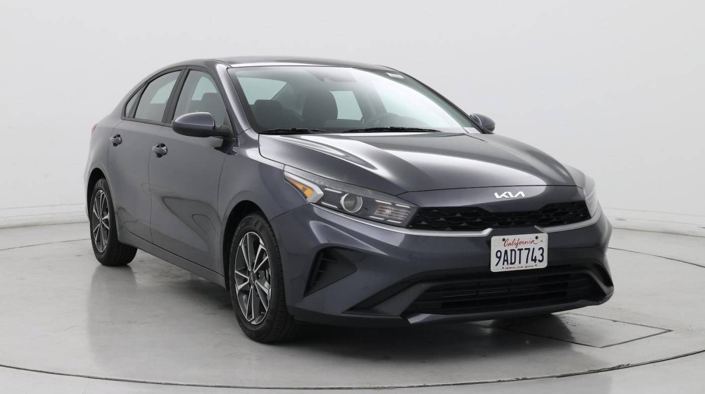 2022 Kia Forte LXS — Sedan — 6,816 mi — Bakersfield, CA