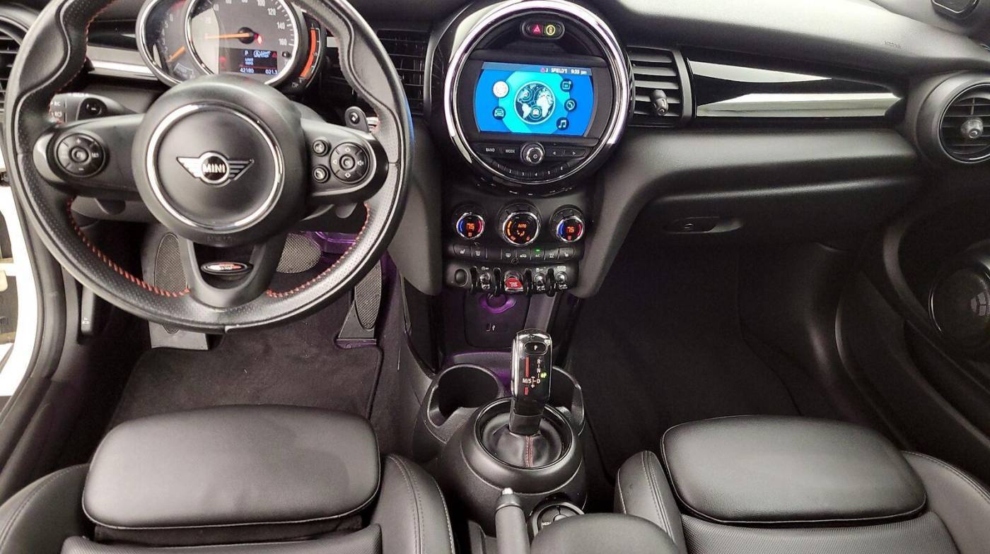 2020 MINI Convertible Cooper S — Convertible — 42,150 mi — Inglewood, CA