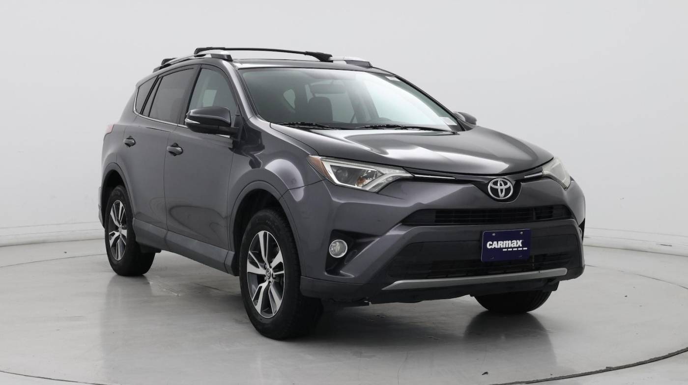 2016 Toyota RAV4 XLE — SUV — 59,244 mi — Bakersfield, CA
