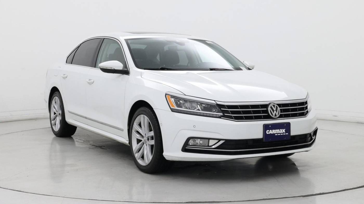 2018 Volkswagen Passat 2.0T SEL Premium — Sedan — 100,969 mi — Bakersfield, CA