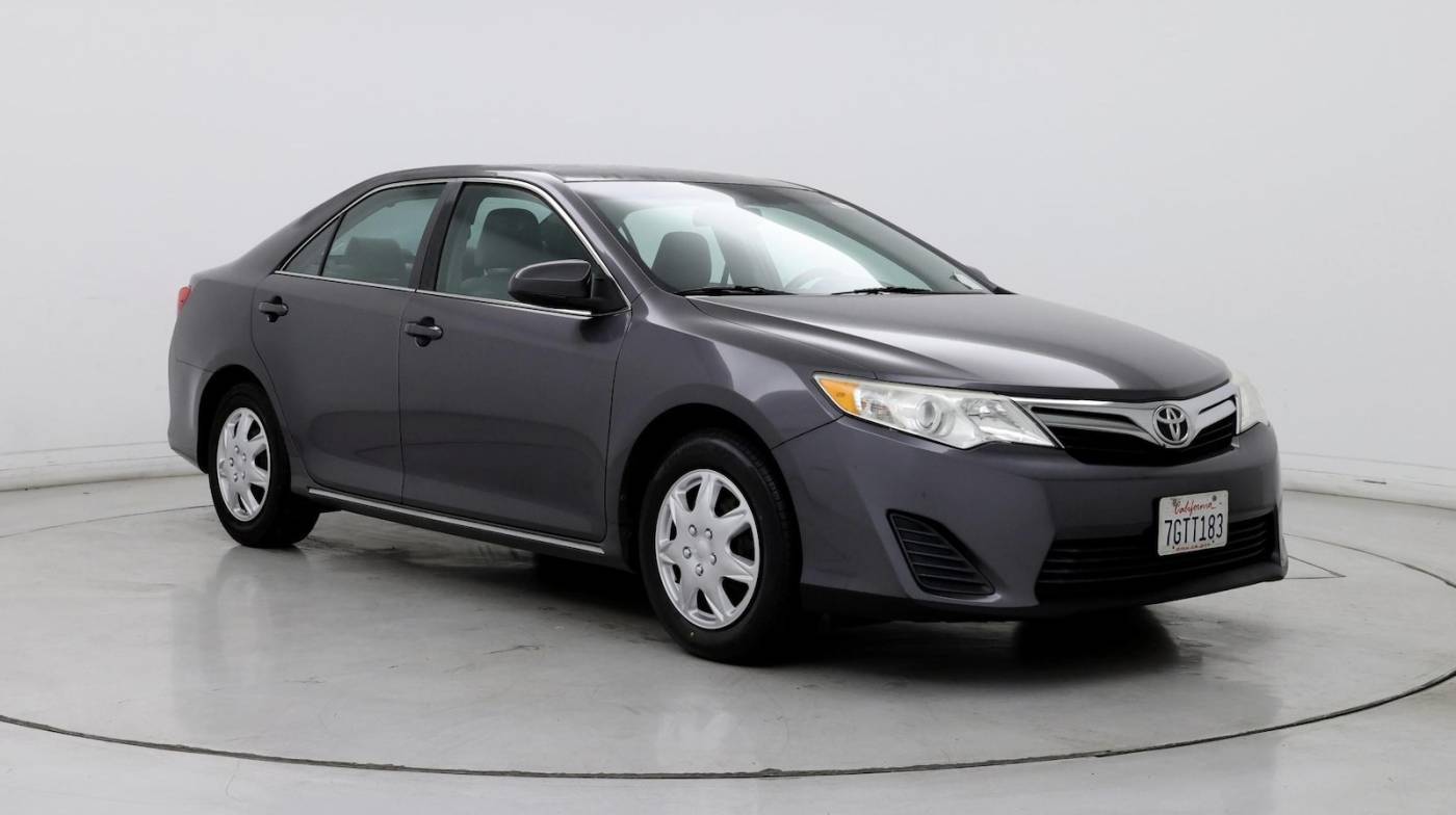 2014 Toyota Camry LE — Sedan — 91,891 mi — Bakersfield, CA