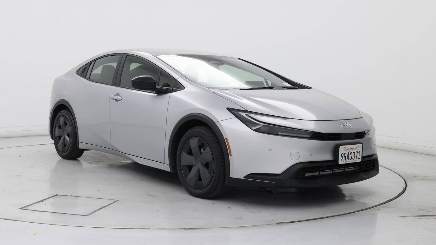 2024 Toyota Prius LE — Hatchback — 23,329 mi — Bakersfield, CA