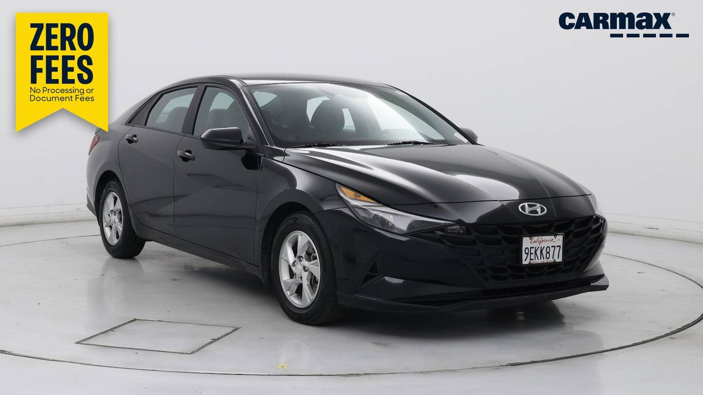 2023 Hyundai Elantra SE