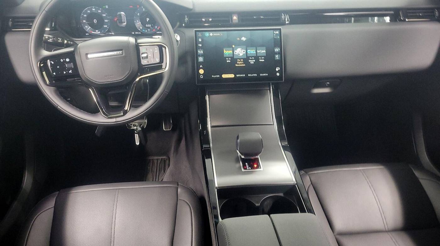 2025 Land Rover Range Rover Velar Dynamic SE — SUV — 80 mi — Bakersfield, CA