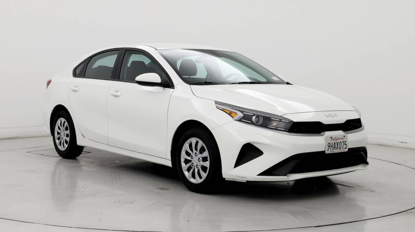 2023 Kia Forte LX — Sedan — 15,011 mi — Bakersfield, CA