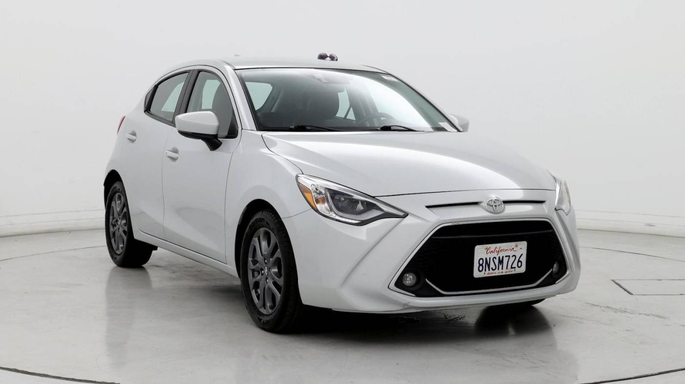 2020 Toyota Yaris XLE — Hatchback — 37,761 mi — Bakersfield, CA