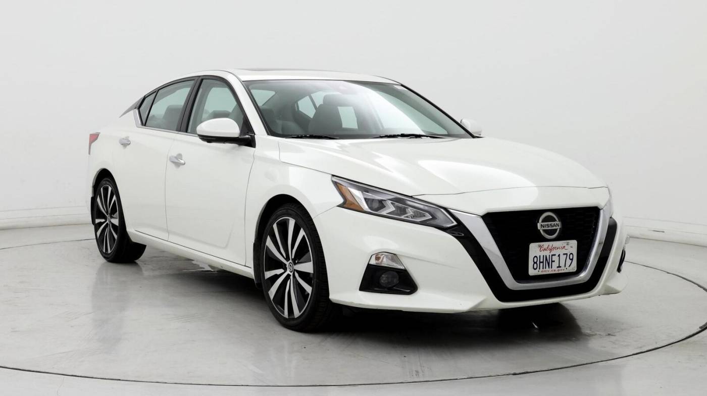 2019 Nissan Altima Platinum — Sedan — 57,028 mi — Bakersfield, CA