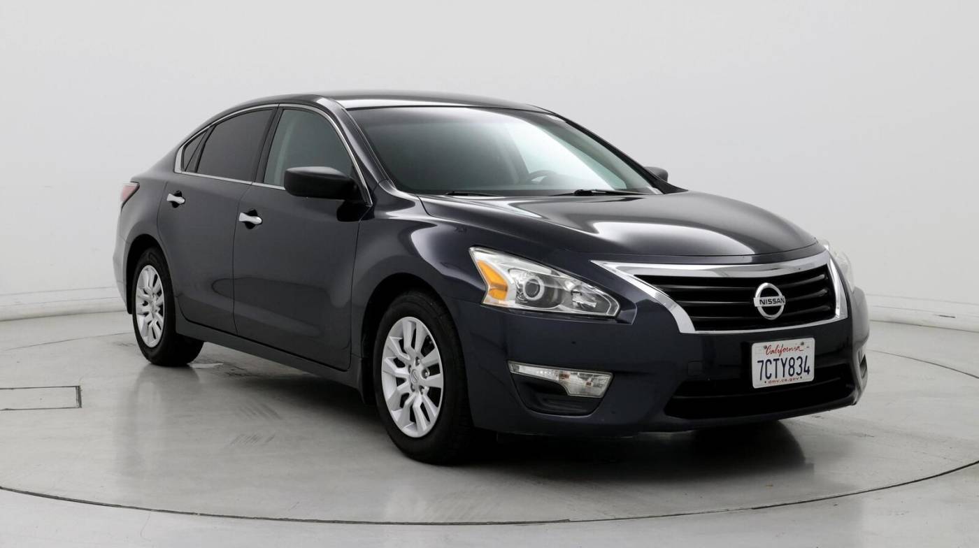 2014 Nissan Altima 2.5 S — Sedan — 75,718 mi — Bakersfield, CA
