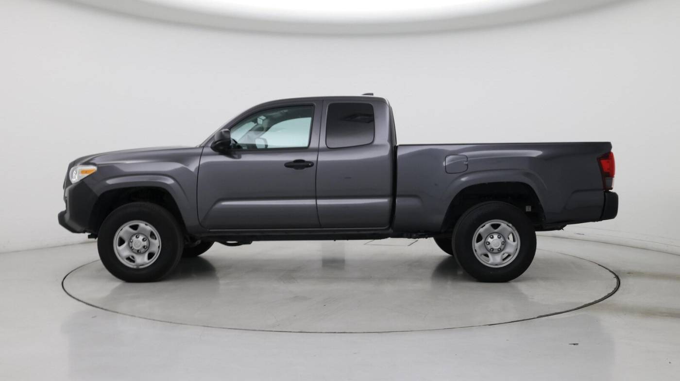 2022 Toyota Tacoma SR — Pickup Truck — 32,802 mi — Bakersfield, CA