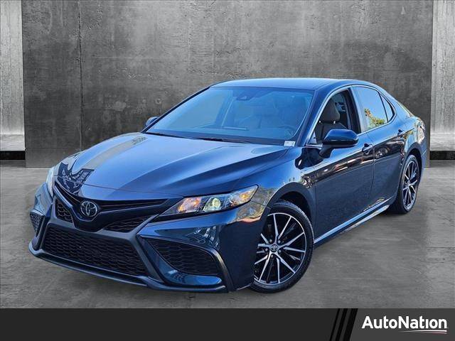 2021 Toyota Camry SE — Sedan — 14,222 mi — Henderson, NV