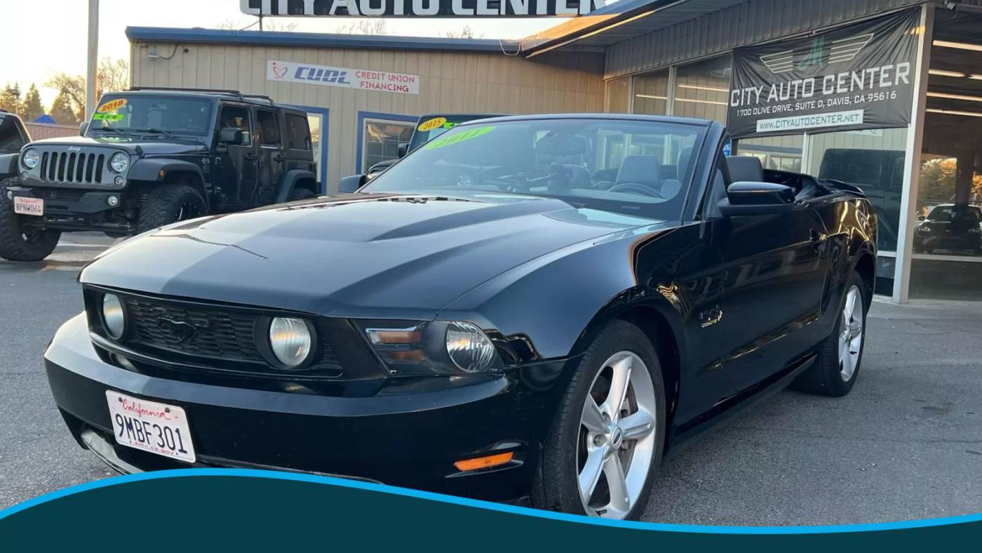 2011 Ford Mustang GT Premium — Convertible — 100,622 mi — Davis, CA