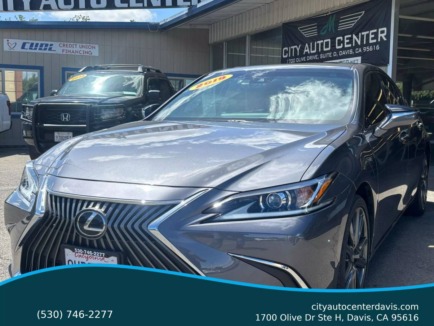 2019 Lexus ES ES 350 — Sedan — 24,938 mi — Davis, CA