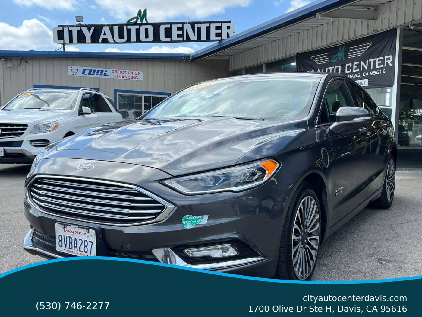 2017 Ford Fusion Energi SE — Sedan — 130,417 mi — Davis, CA