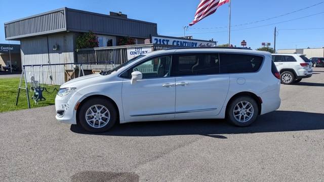 2020 Chrysler Pacifica Touring L — Minivan — 95,228 mi — Blackfoot, ID