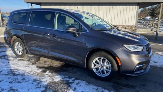 2023 Chrysler Pacifica Touring L — Minivan — 33,511 mi — Blackfoot, ID