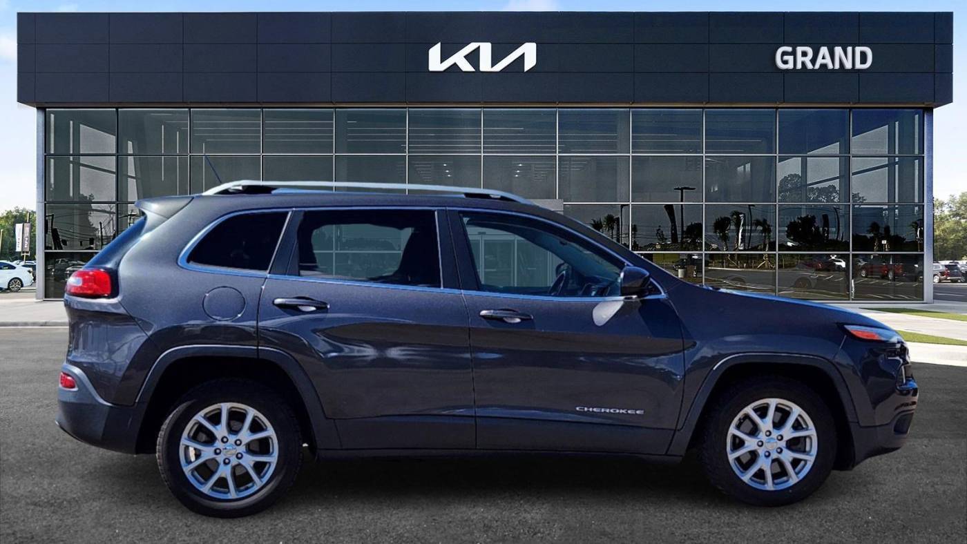 2015 Jeep Cherokee Latitude — SUV — 99,720 mi — Thornton, CO