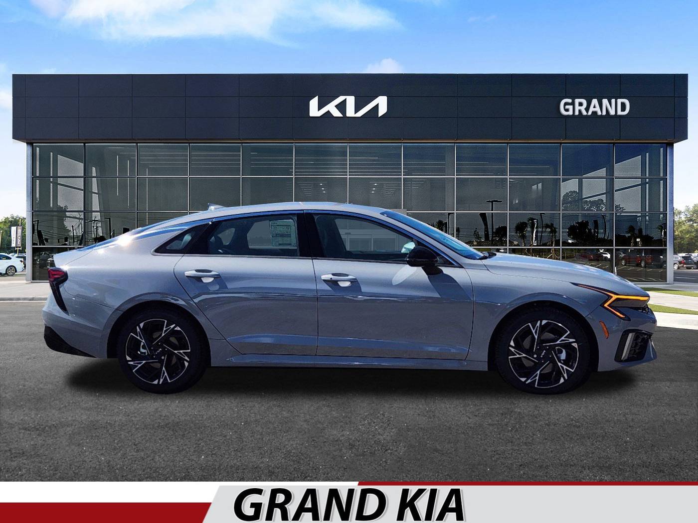 2025 Kia K5 GT-Line — Sedan — 17 mi — Thornton, CO