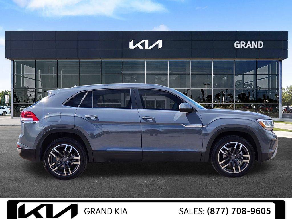 2021 Volkswagen Atlas Cross Sport SE with Technology — SUV — 69,191 mi — Thornton, CO