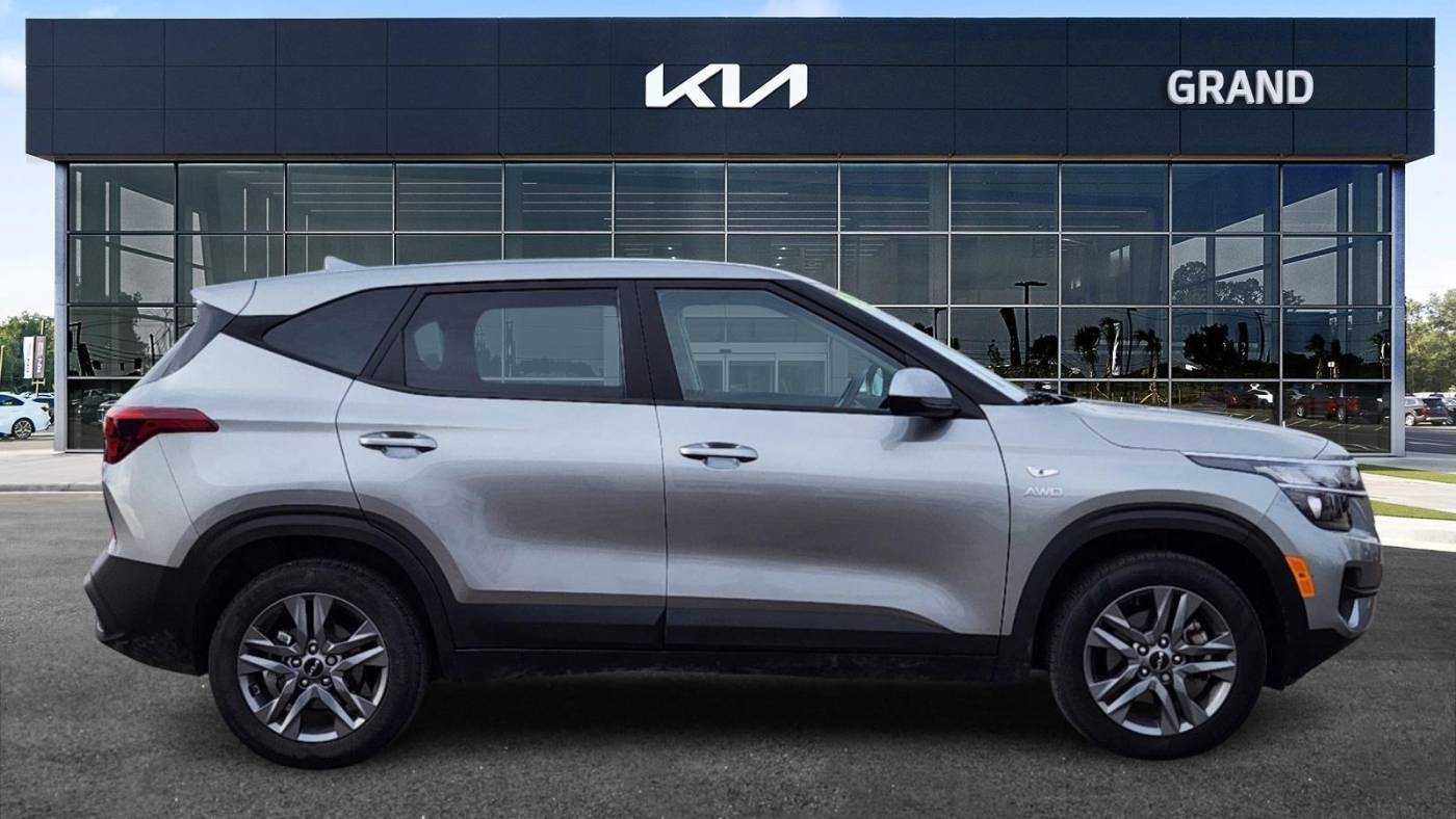 2023 Kia Seltos LX — SUV — 24,740 mi — Thornton, CO