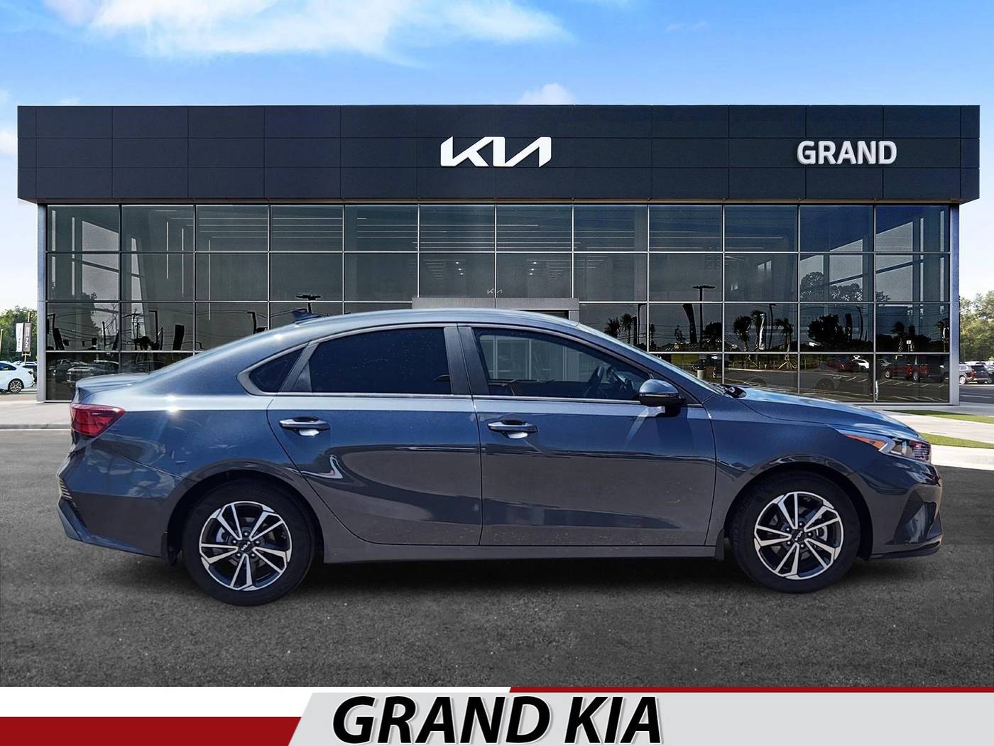 2023 Kia Forte LXS — Sedan — 28,524 mi — Thornton, CO