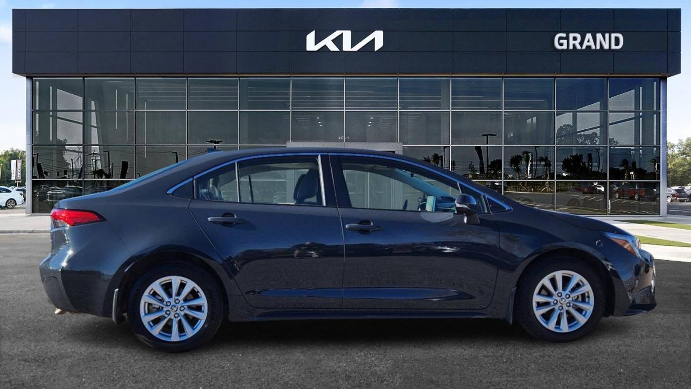 2023 Toyota Corolla Hybrid XLE — Sedan — 11,464 mi — Thornton, CO